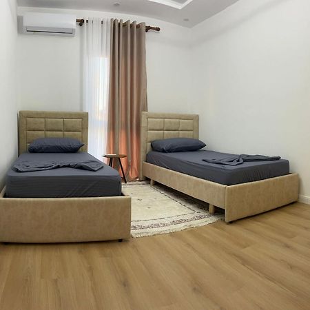 B&B Kroni 1 ชโคเดอร์ ภายนอก รูปภาพ